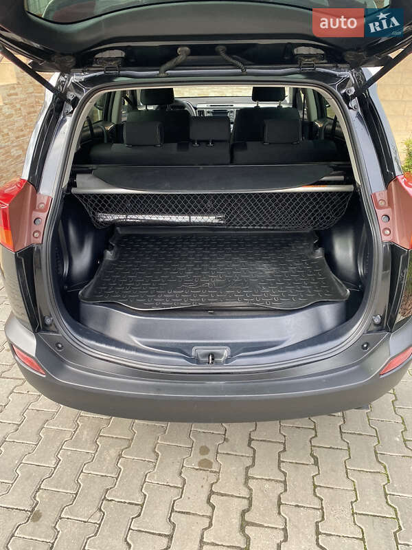Toyota RAV4 2013