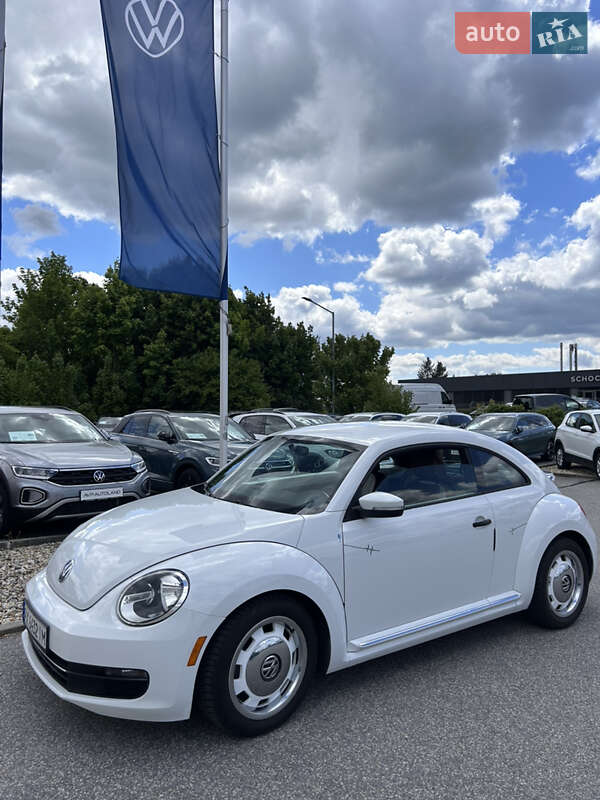 Volkswagen Beetle 2015