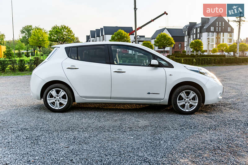 Nissan Leaf 2014