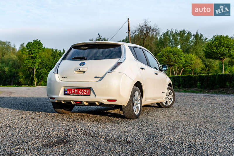 Nissan Leaf 2014