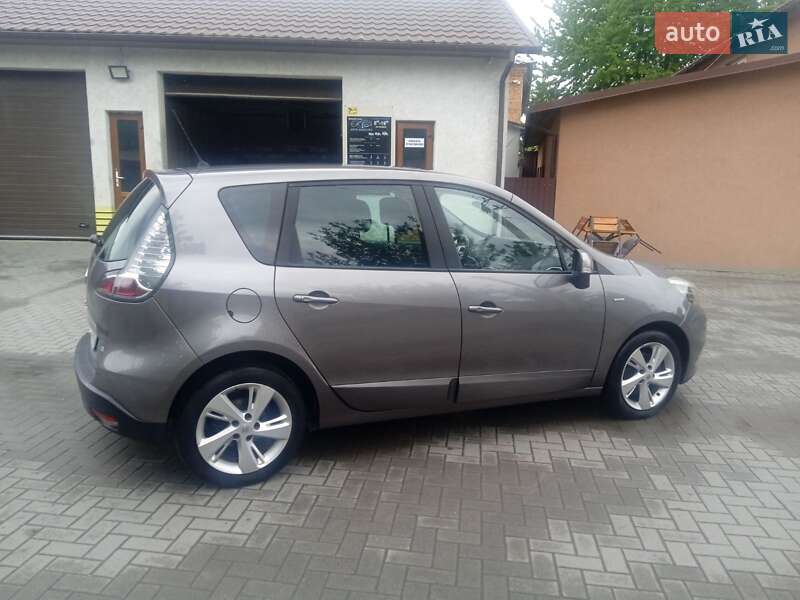 Renault Scenic 2014