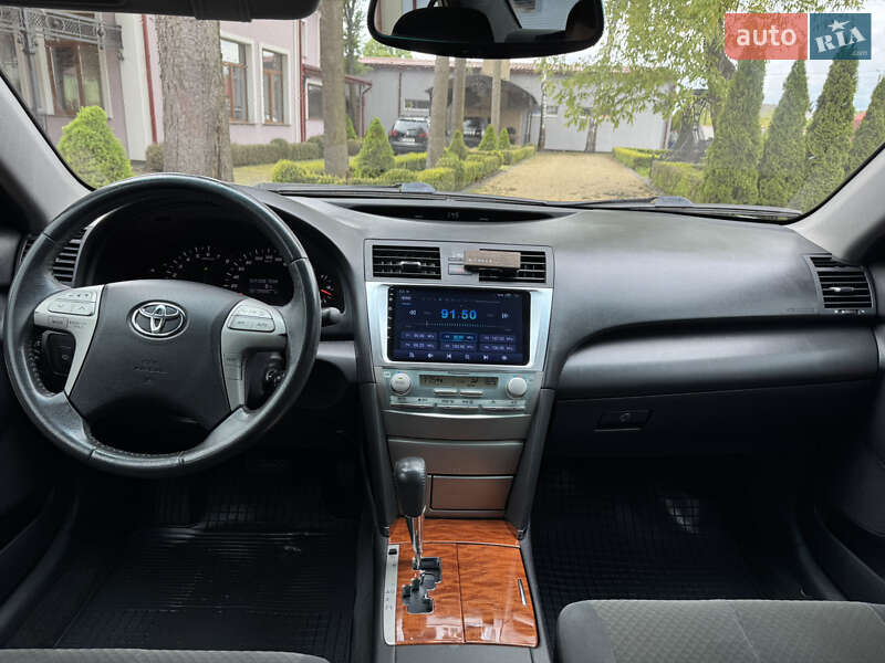 Toyota Camry 2008