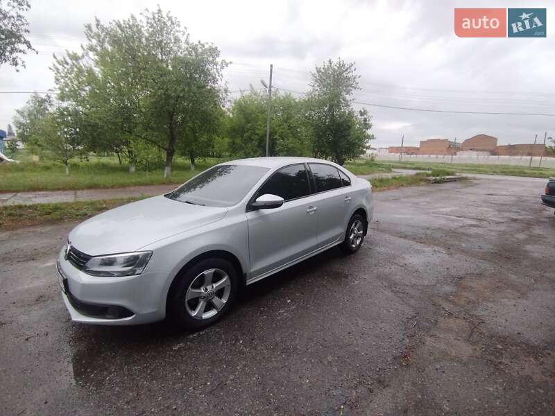 Volkswagen Jetta 2012