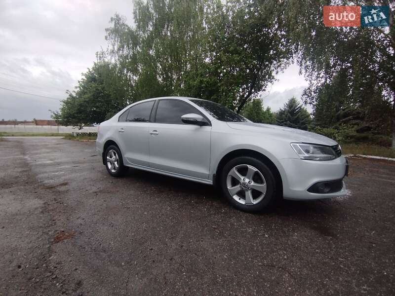 Volkswagen Jetta 2012