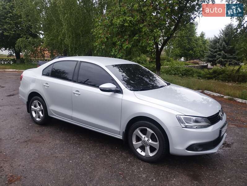 Volkswagen Jetta 2012