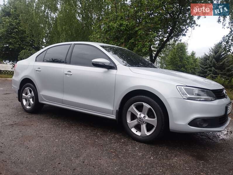 Volkswagen Jetta 2012