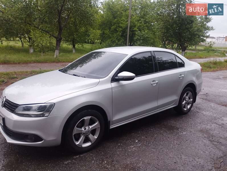 Volkswagen Jetta 2012