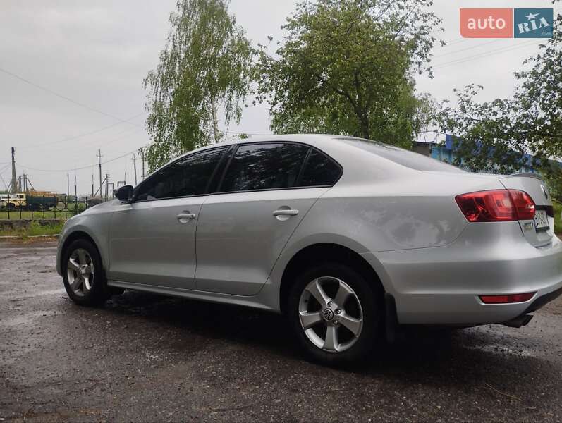 Volkswagen Jetta 2012