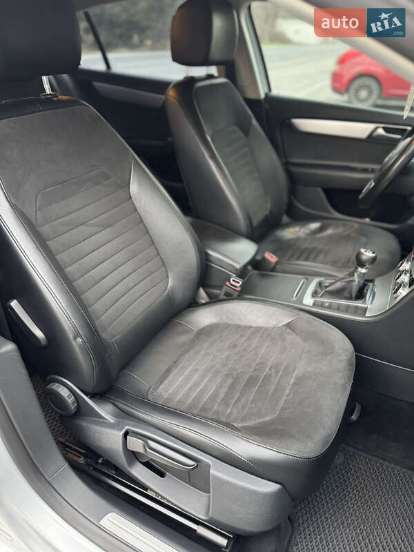 Volkswagen Passat 2012