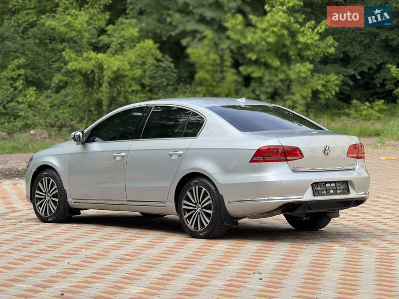 Volkswagen Passat 2012