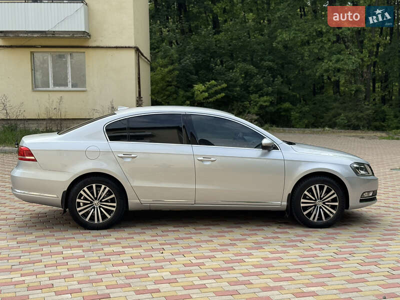 Volkswagen Passat 2012