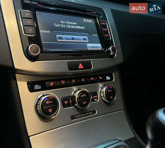 Volkswagen Passat 2012