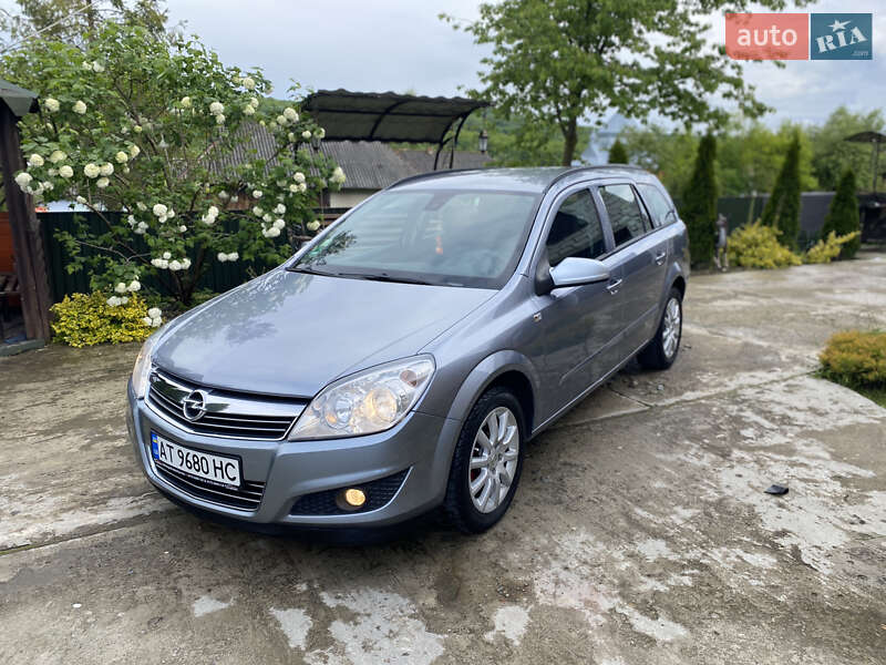 Opel Astra 2008