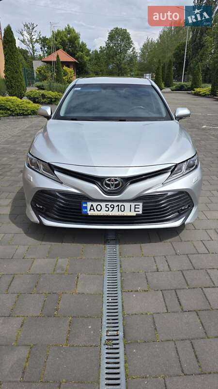Toyota Camry 2020