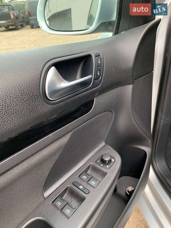 Volkswagen Golf 2012