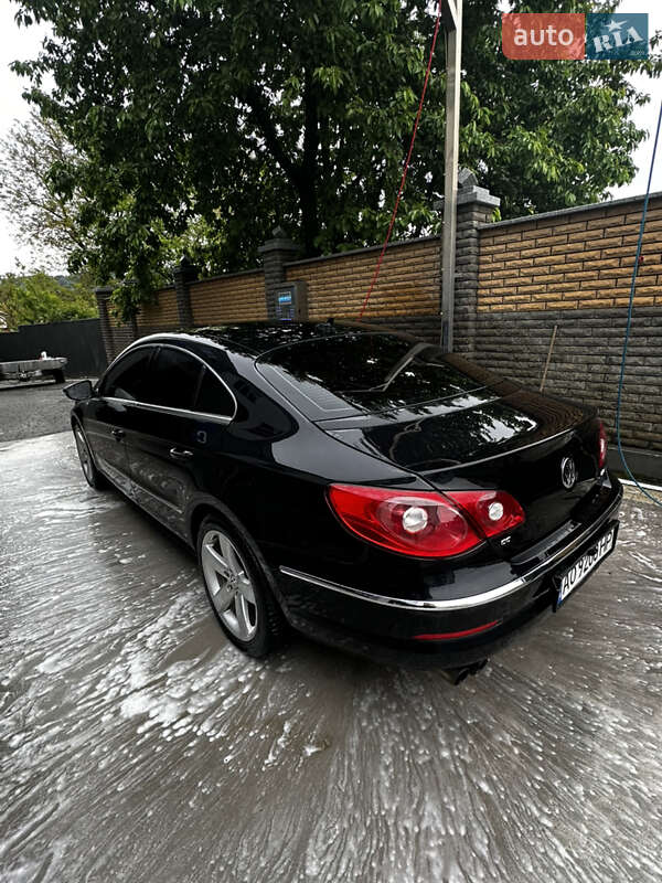 Volkswagen CC / Passat CC 2010