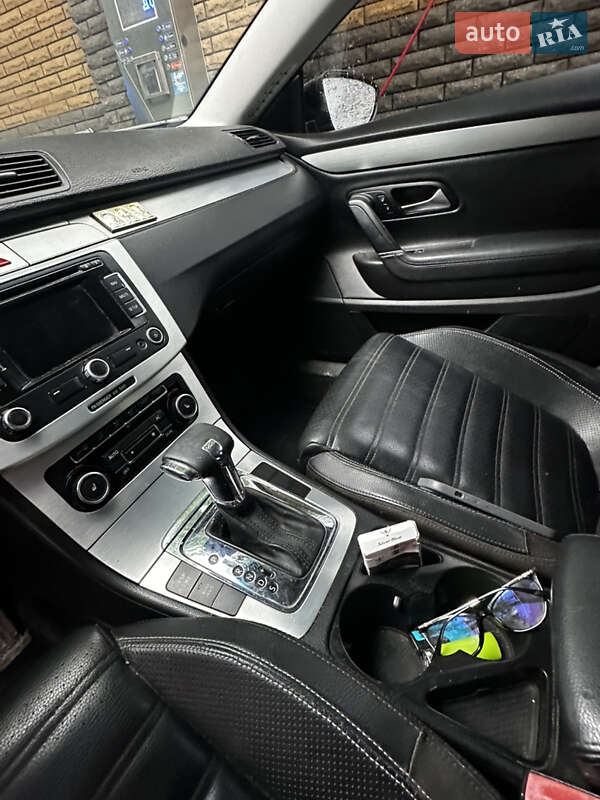 Volkswagen CC / Passat CC 2010