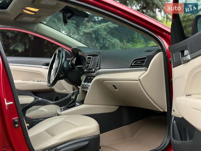 Hyundai Elantra 2018