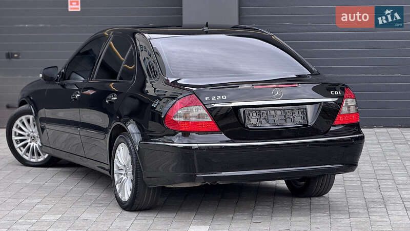Mercedes-Benz E-Class 2008