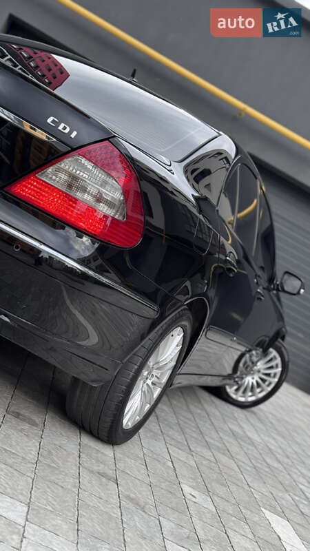 Mercedes-Benz E-Class 2008
