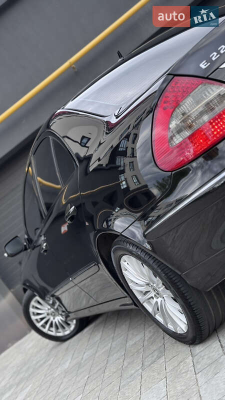 Mercedes-Benz E-Class 2008