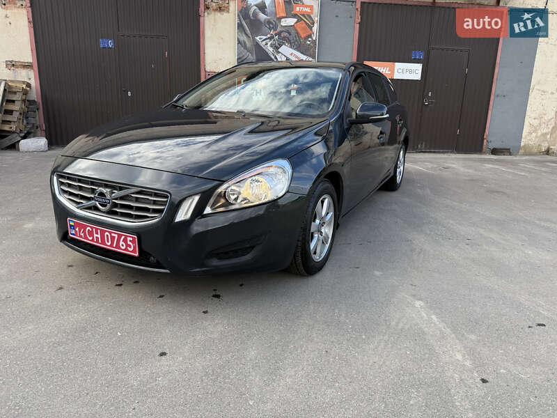 Volvo V60 2012