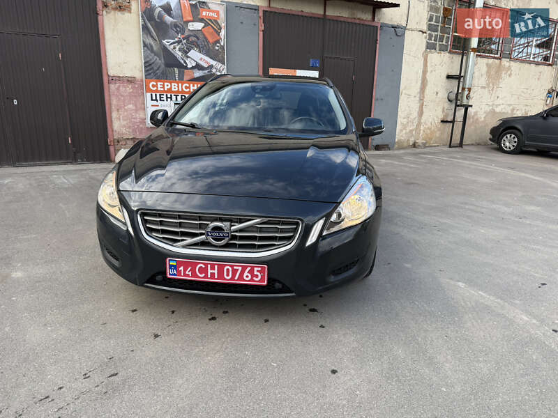 Volvo V60 2012