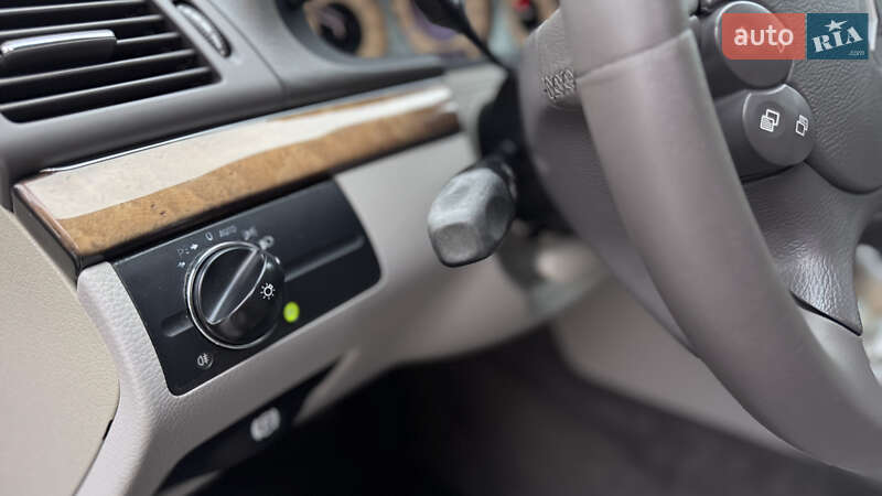 Mercedes-Benz E-Class 2008