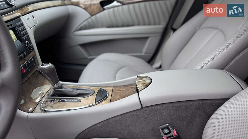 Mercedes-Benz E-Class 2008