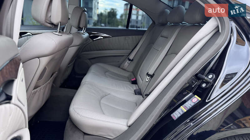 Mercedes-Benz E-Class 2008