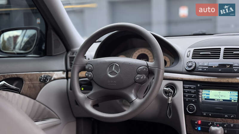 Mercedes-Benz E-Class 2008