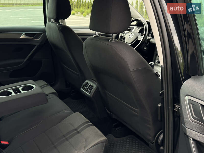 Volkswagen Golf 2014