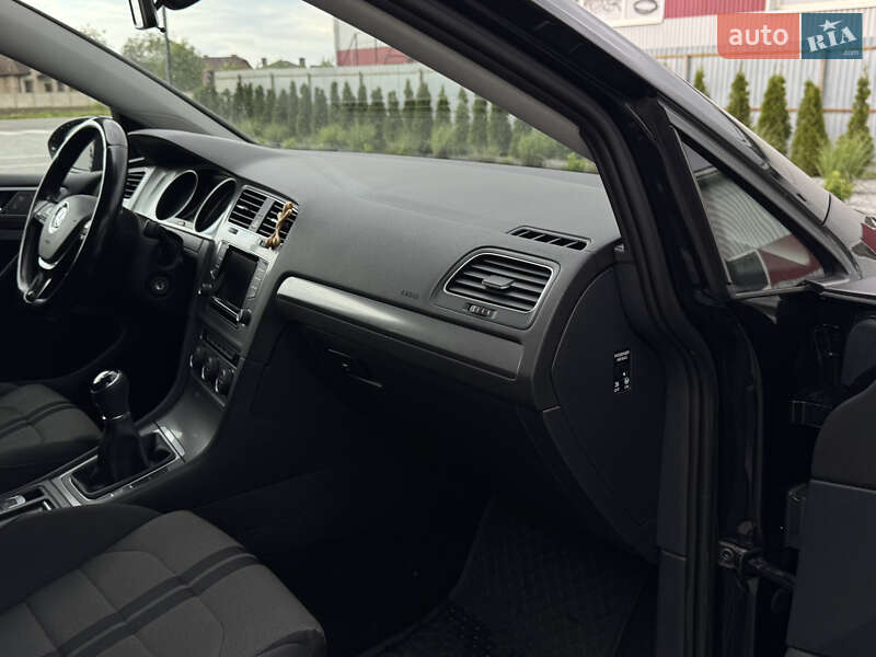 Volkswagen Golf 2014