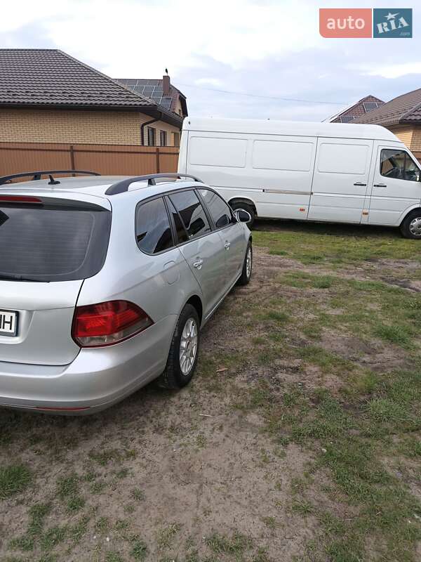 Volkswagen Golf 2010