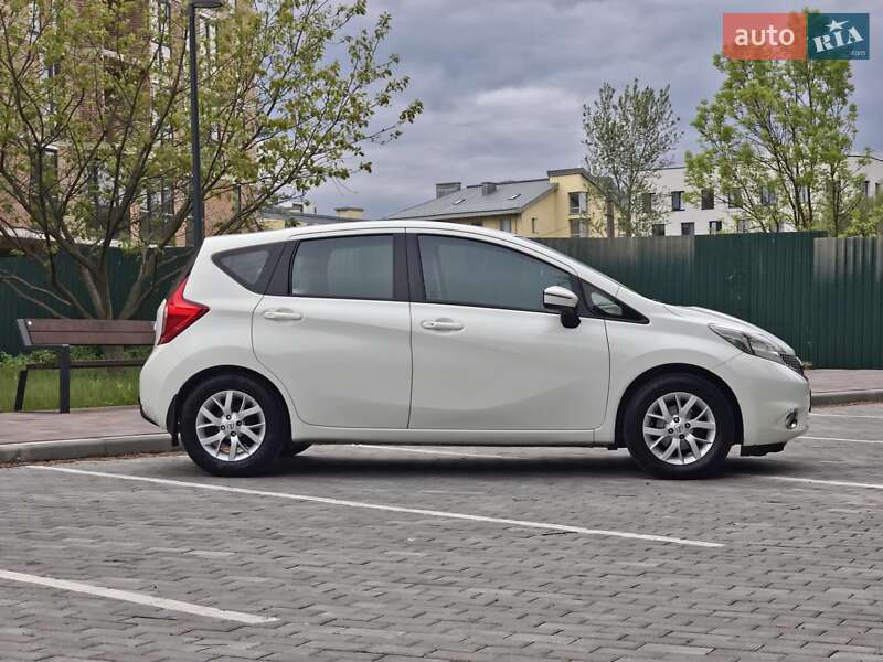Nissan-16