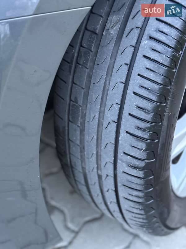 Volkswagen Touran 2018