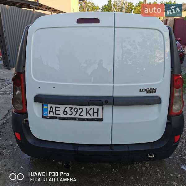 Renault Logan 2012