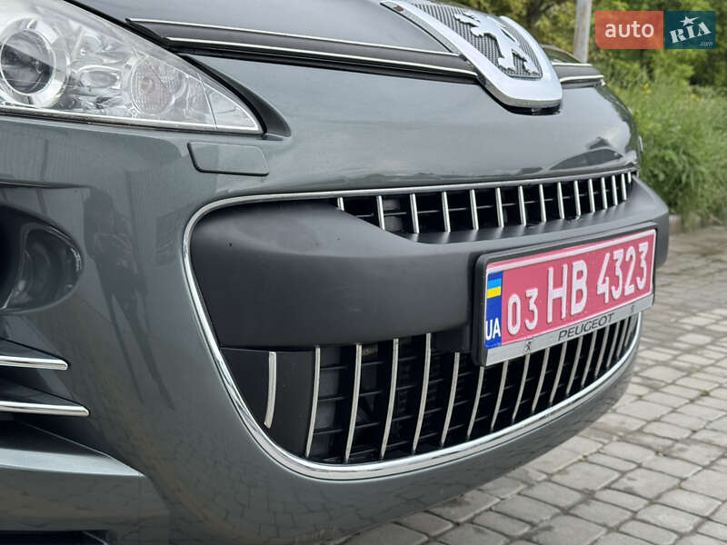 Peugeot 4007 2011