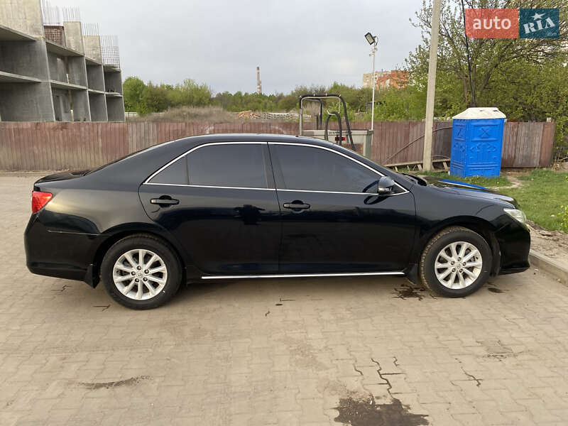 Toyota Camry 2013