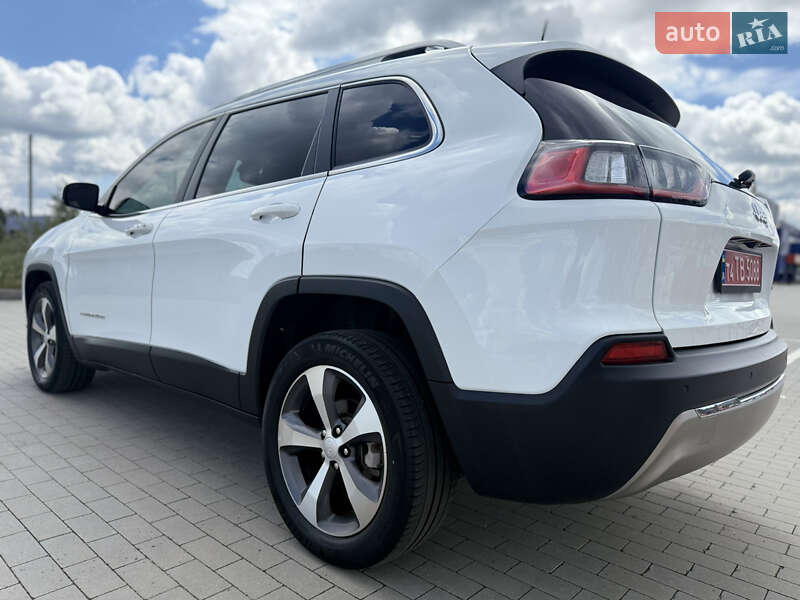 Jeep Cherokee 2020