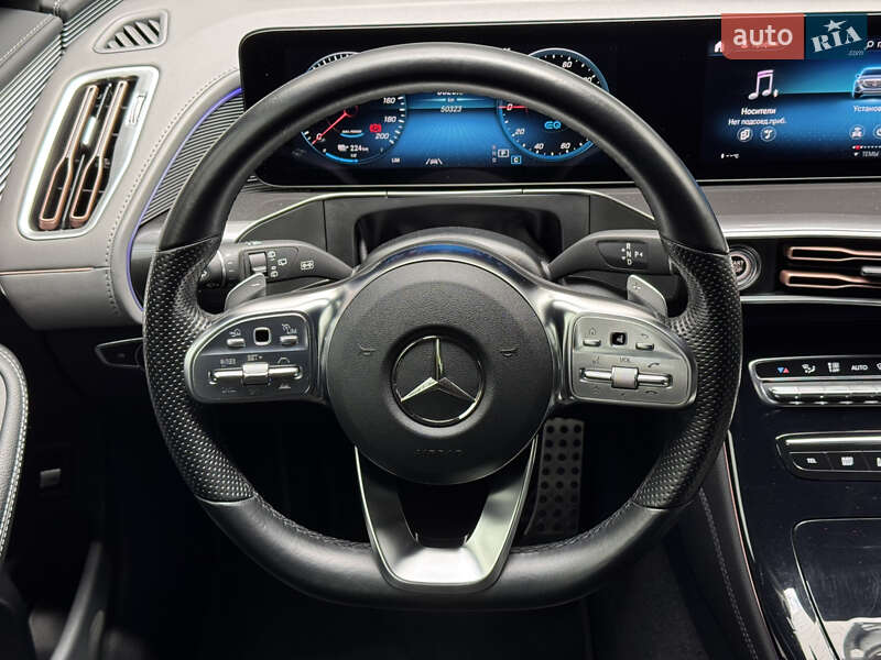 Mercedes-Benz-29