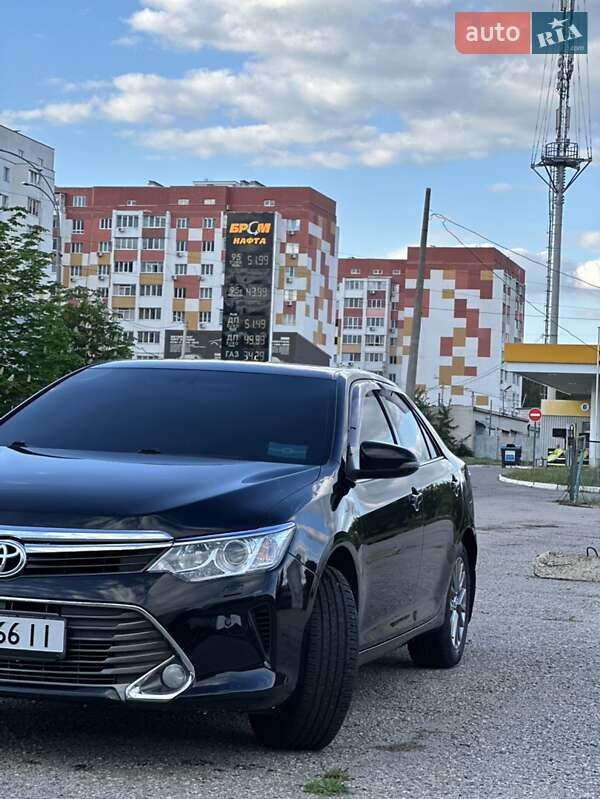 Toyota Camry 2014