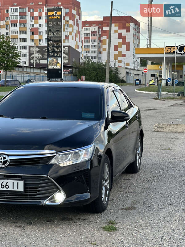 Toyota Camry 2014