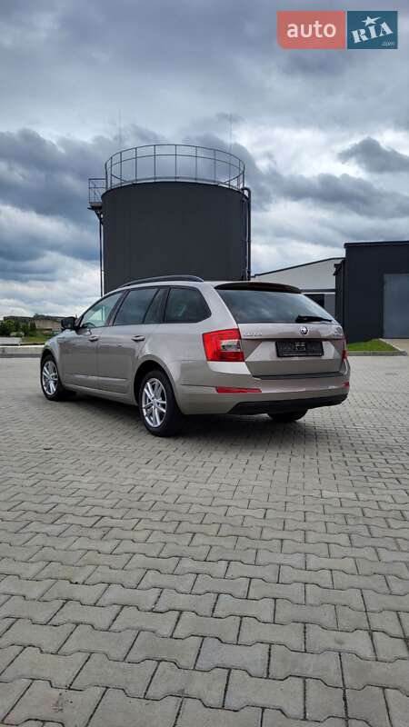 Skoda Octavia 2014