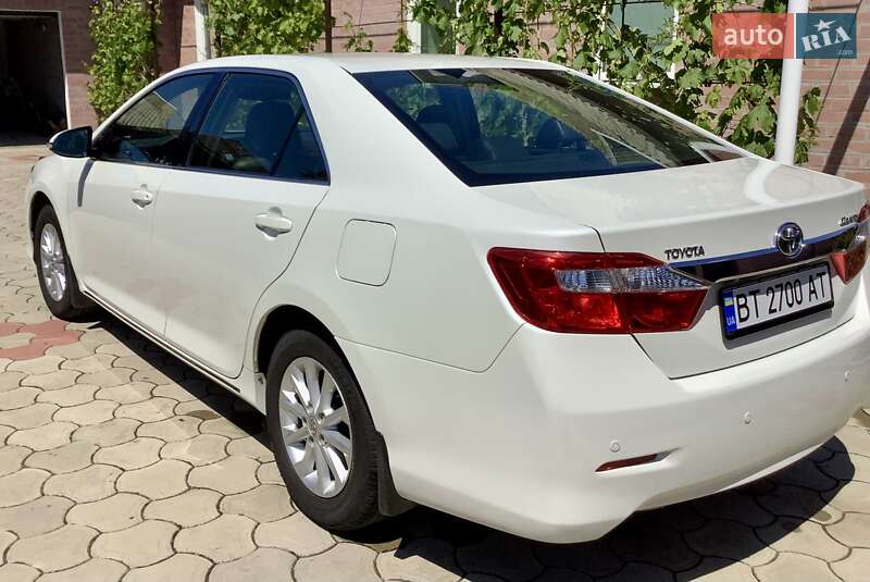 Toyota Camry 2011