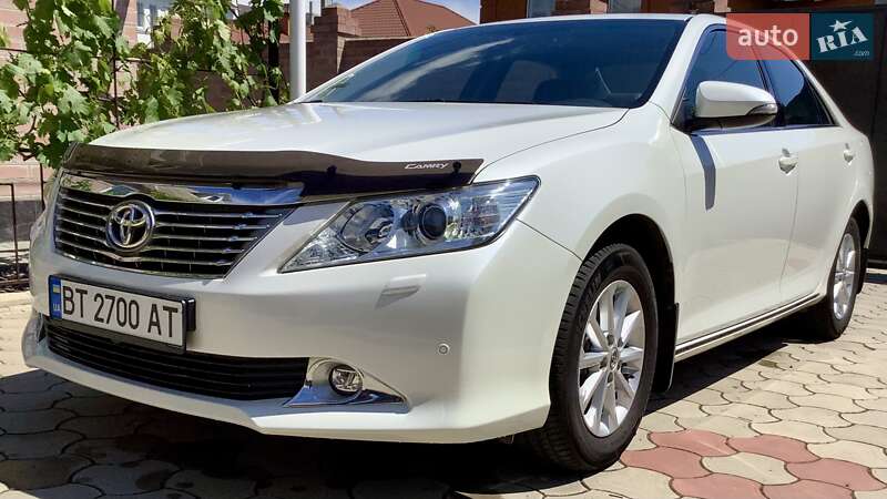 Toyota Camry 2011