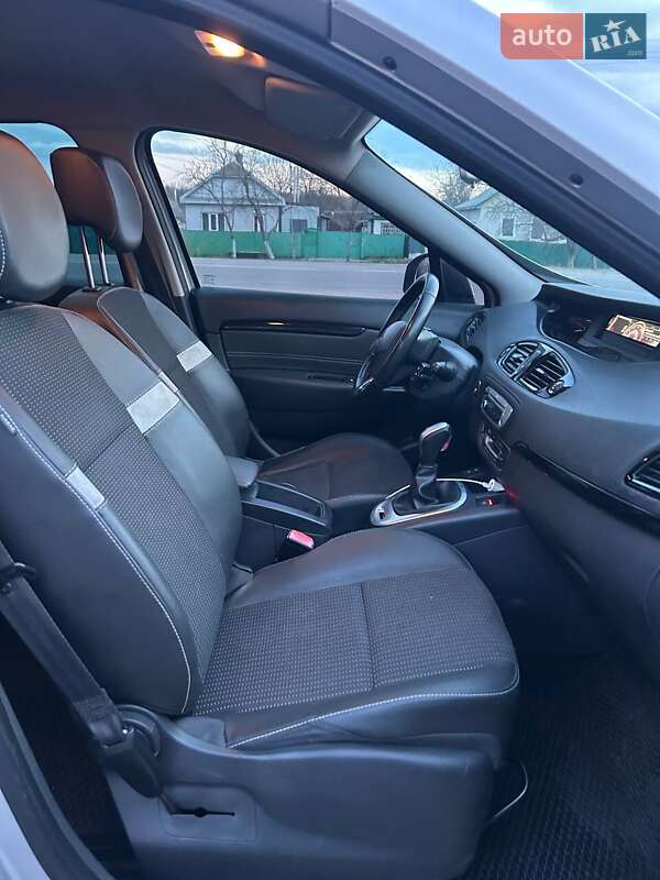 Renault Megane Scenic 2014