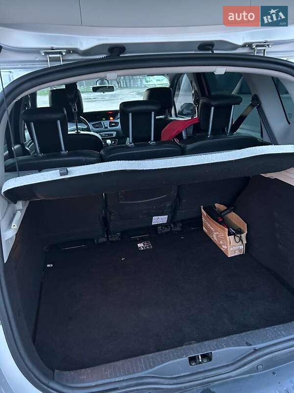 Renault Megane Scenic 2014