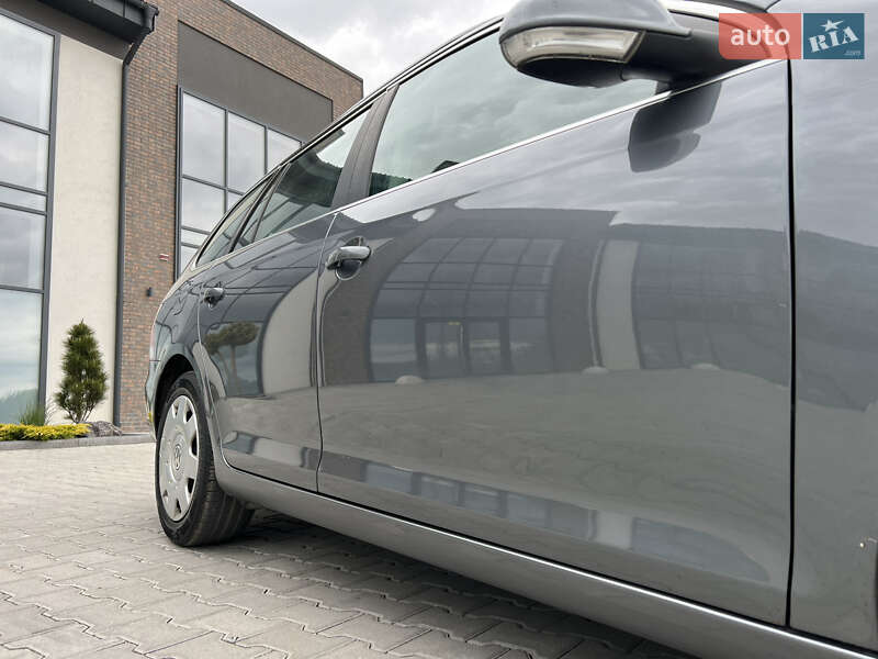 Volkswagen Golf 2009