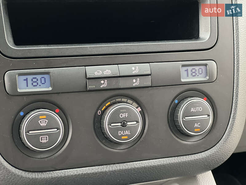 Volkswagen Golf 2009